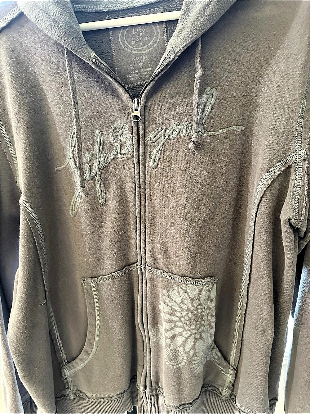 Life is good full-zip hoodie Embroidered Large